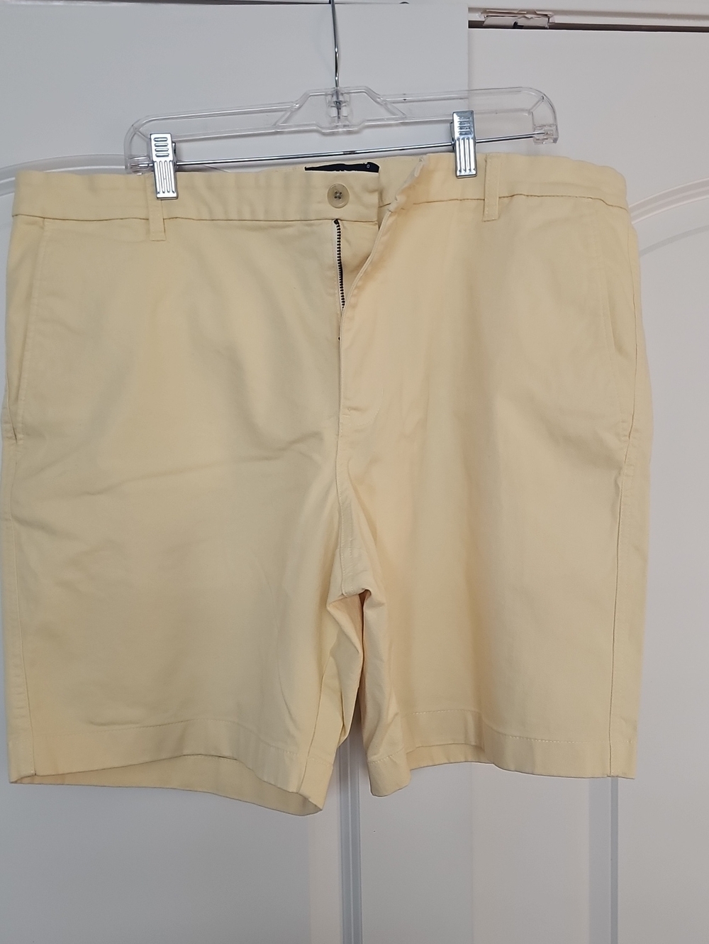 Chaps Pale Yellow Stretch Pants